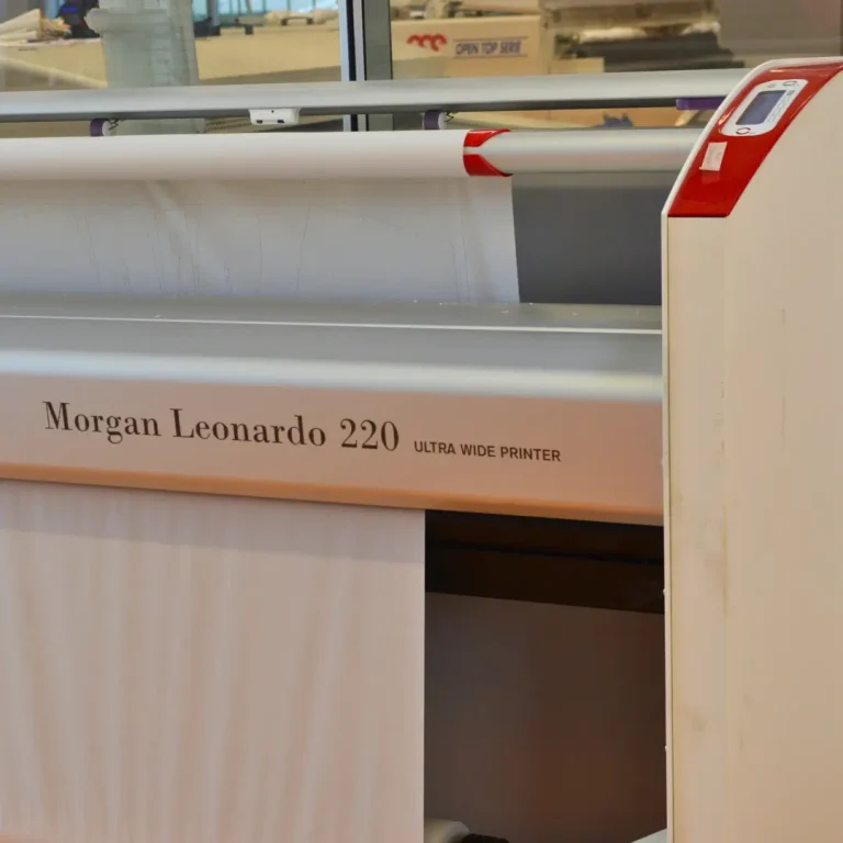 plotter cartamodelli utilizzato dalle modelliste CAD